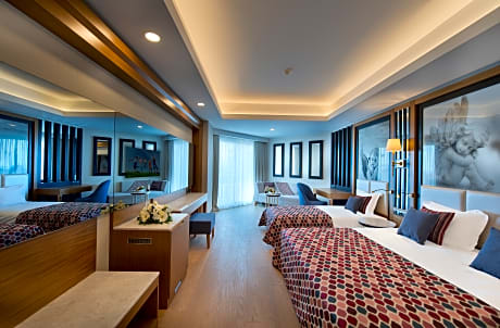 DOUBLE SINGLE USE SIDE SEA VIEW