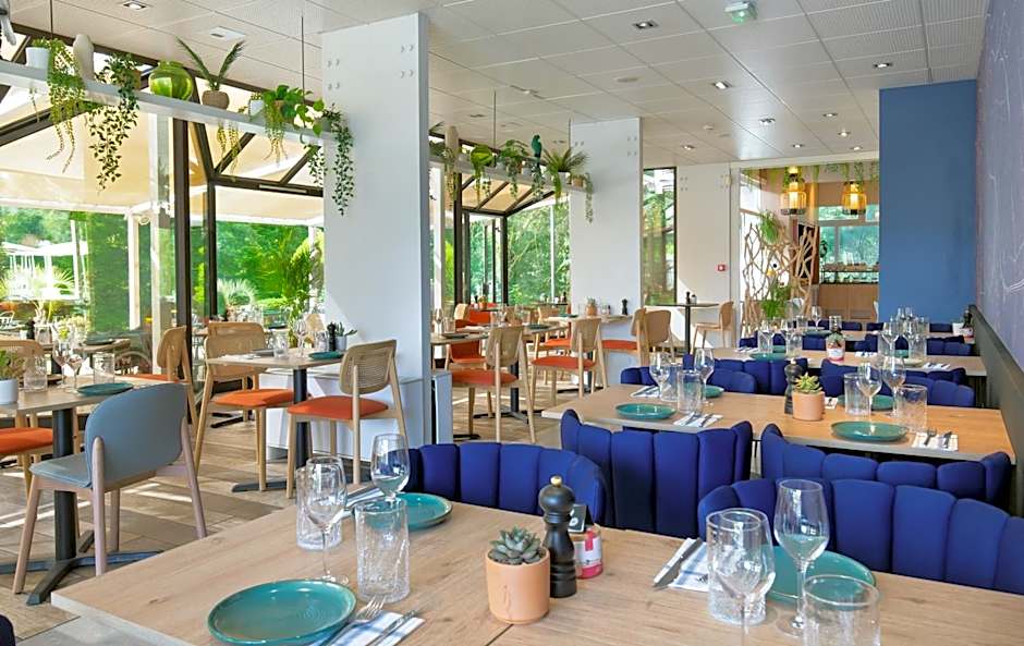 Novotel Aix-en-Provence Pont de L'Arc