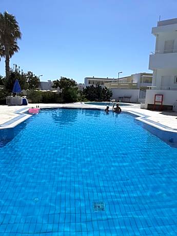 Antonis Hotel