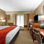 Comfort Inn & Suites Hamilton Place