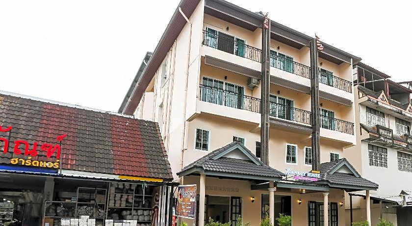 Canary House Rachawong – Chiang Mai, IA