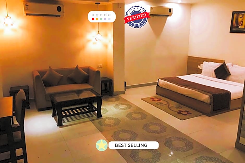 Goroomgo City Square Hisar