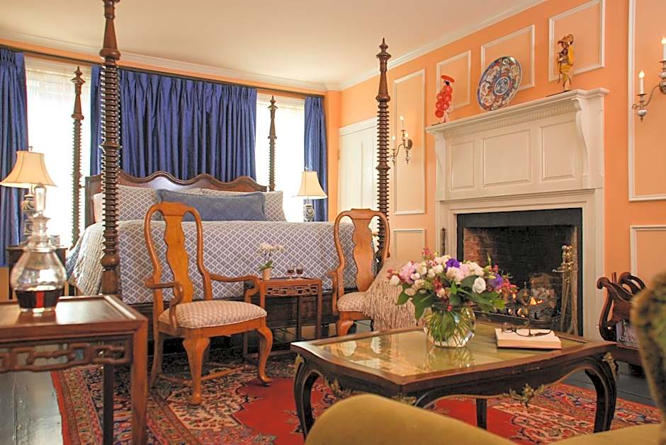 Inn by the Bandstand a Boutique Hotel