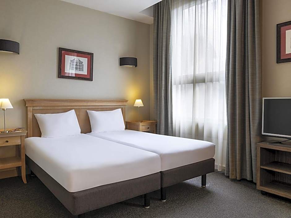 Adagio La Defense Esplanade Aparthotel