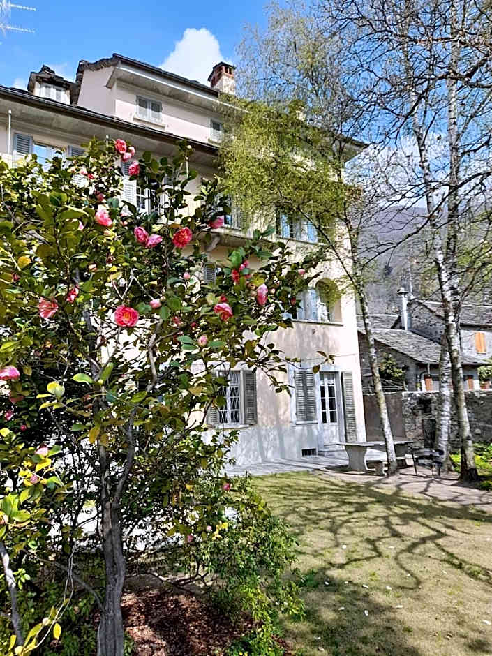 VILLA CHIOVENDA Residenza d'Epoca