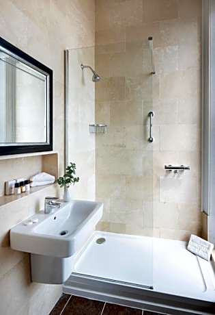 Double or Twin Room with Side Sea View