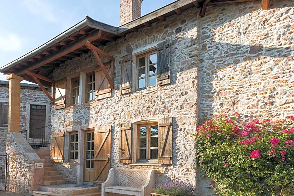 Logis Hôtel et Spa le Savigny