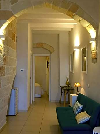 Deluxe Double Room with Balcony and Sea View