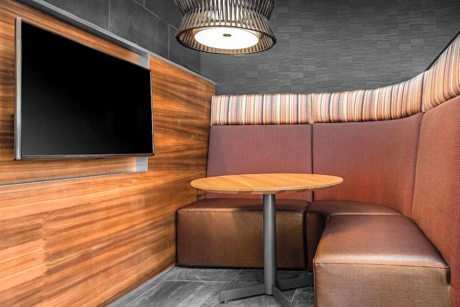 Courtyard by Marriott Jonesboro