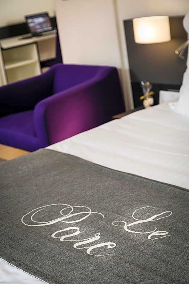 Logis Hotel Le Parc & Spa