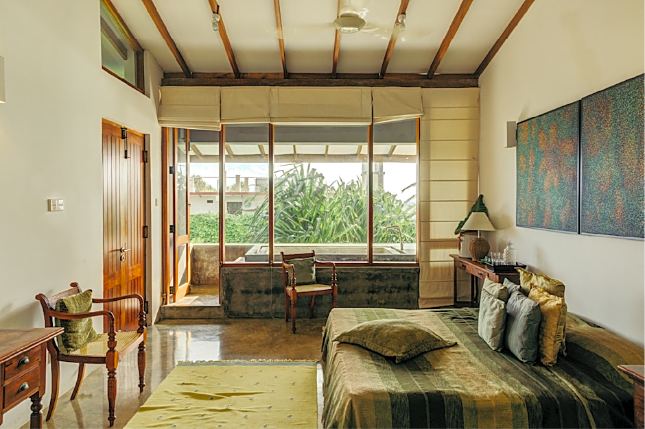 Saffron & Blue Villa