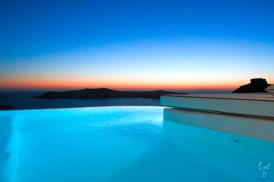 Infinity Suites & Dana Villas