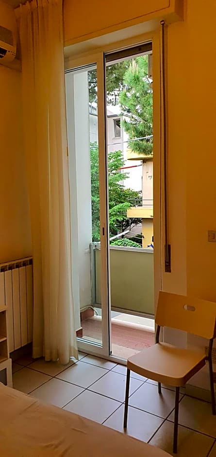 Hotel Annarita-mezza pensione plus- spiaggia inclusa