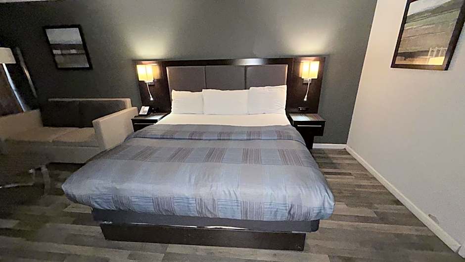 Wilkes-Barre Inn & Suites