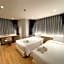 V1  Boutique Hotel