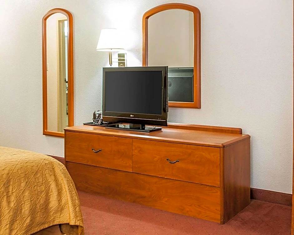 Quality Inn South