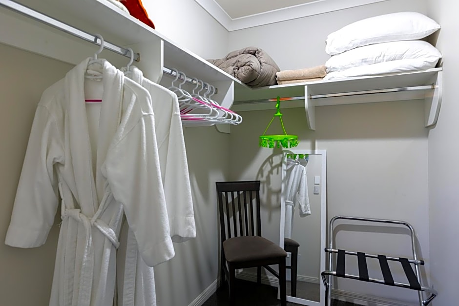 Ocean View Beachfront Apartment