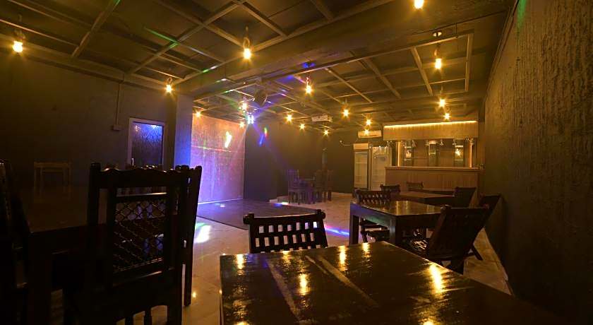 Haywizz Hotel - Port Blair