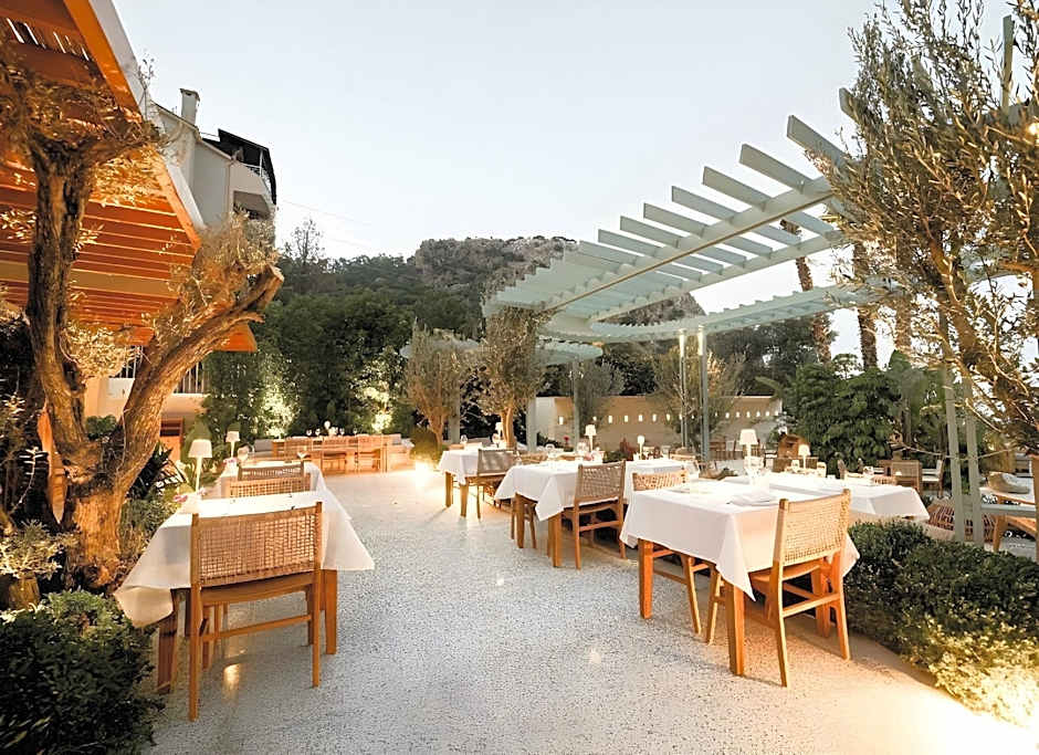 Perios Beach House - Adults Only