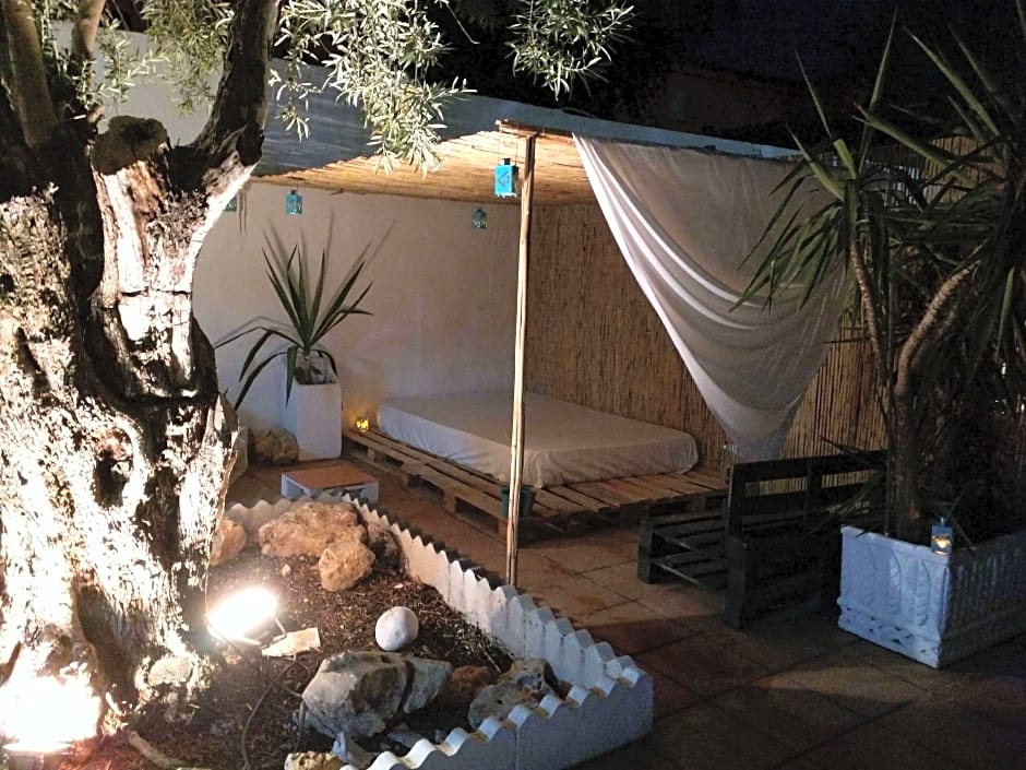 NWT Paradise Urban Hostel