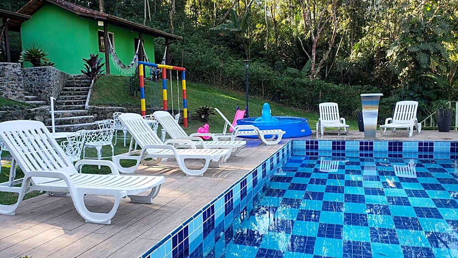 Pousada Beija Flor-Lumiar - Piscinas e Café