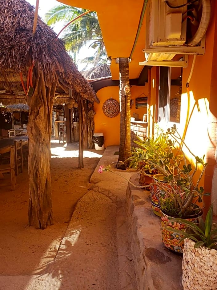 Hotelito El Rinconcito Playa Mayto