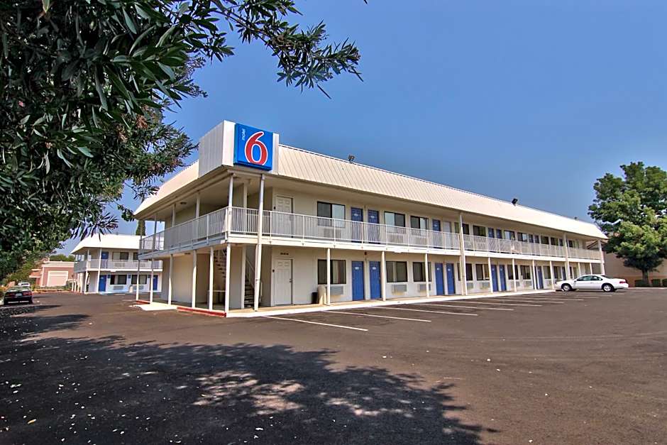Motel 6-Woodland, CA Sacramento Airport