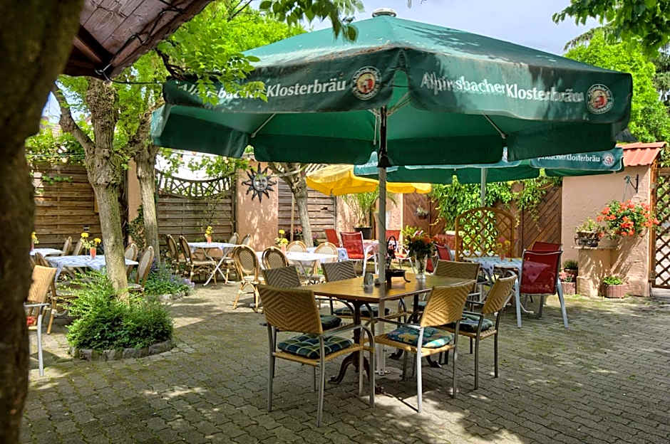 Hotel Neuenburger Hof