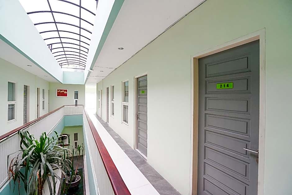 Ardhya Guesthouse Syariah