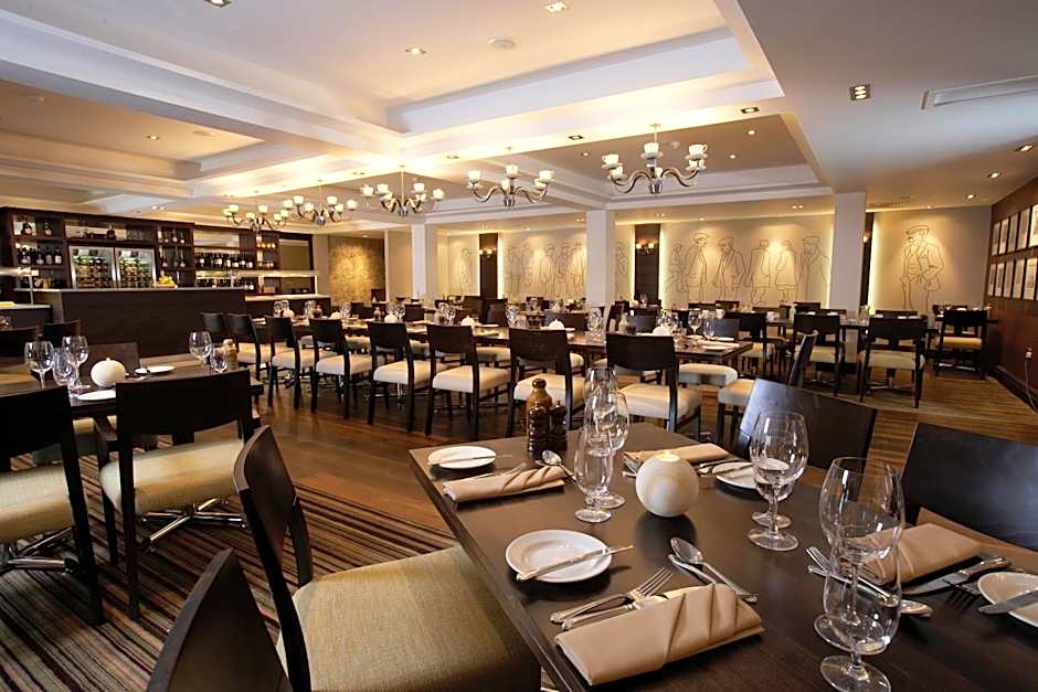 Lancaster House Hotel