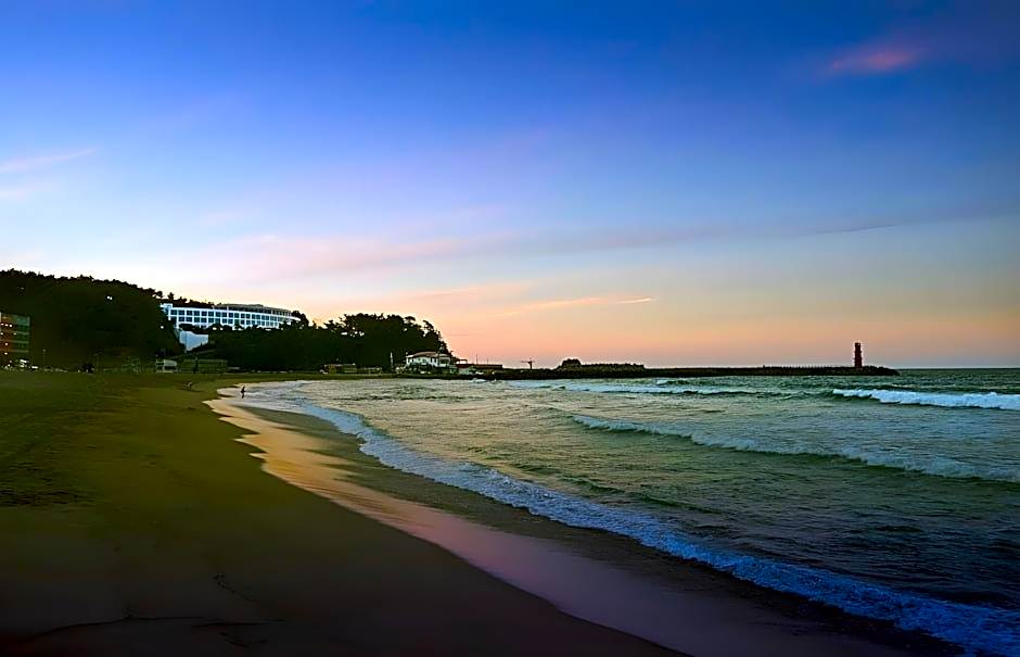 Naksan Beach Hotel