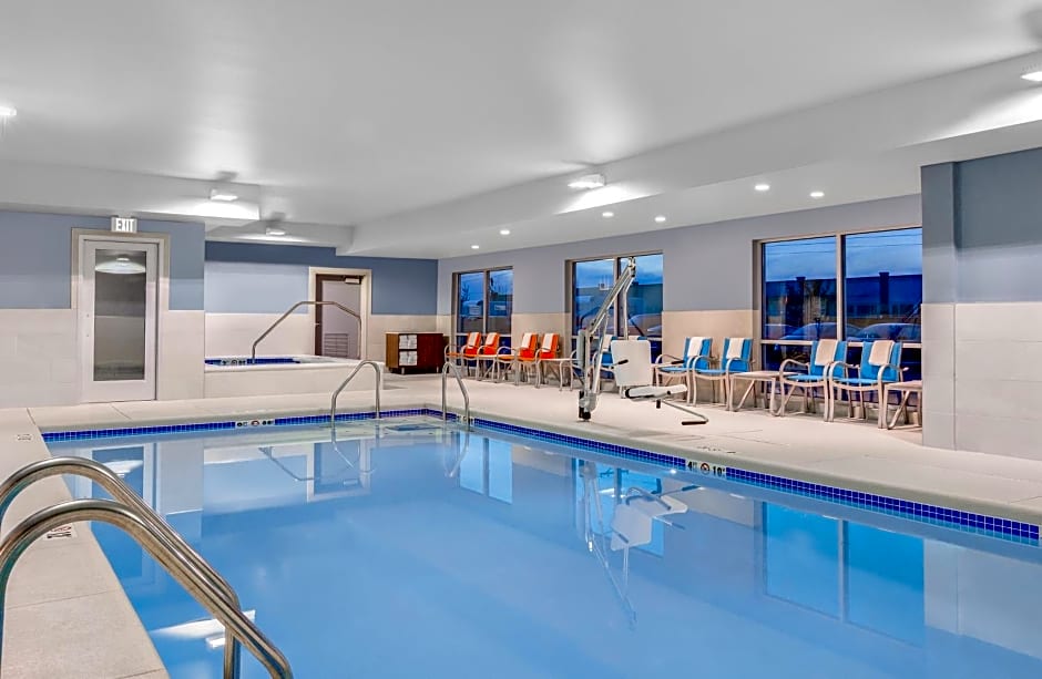 Holiday Inn Express and Suites Union Gap- Yakima Area By IHG