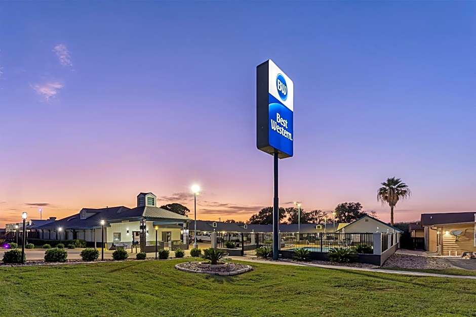 Best Western Regency Inn & Suites