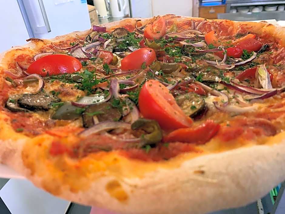 The Aberdeen Arms Hotel