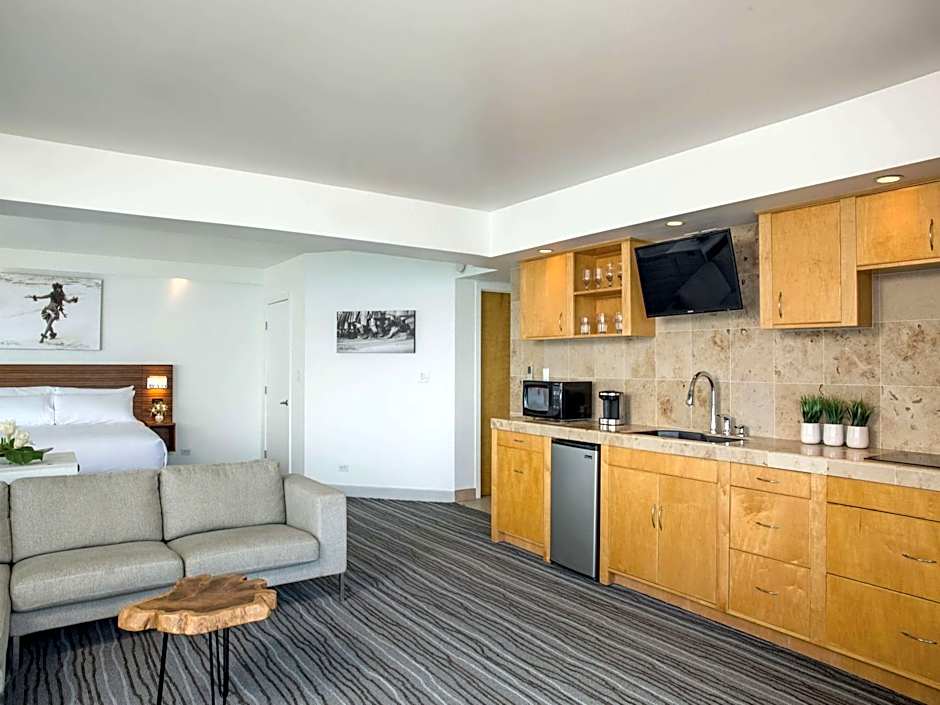 Grand Naniloa Hotel Hilo - a DoubleTree by Hilton