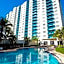 Beautiful penthouse condo with stunning views of both ocean and city