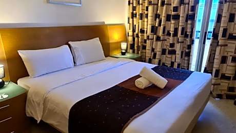 Quadruple Room with Terrace