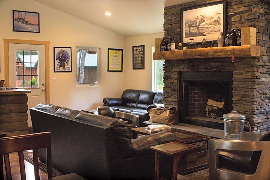 Talkeetna Wilderness Lodge & Cabin Rentals