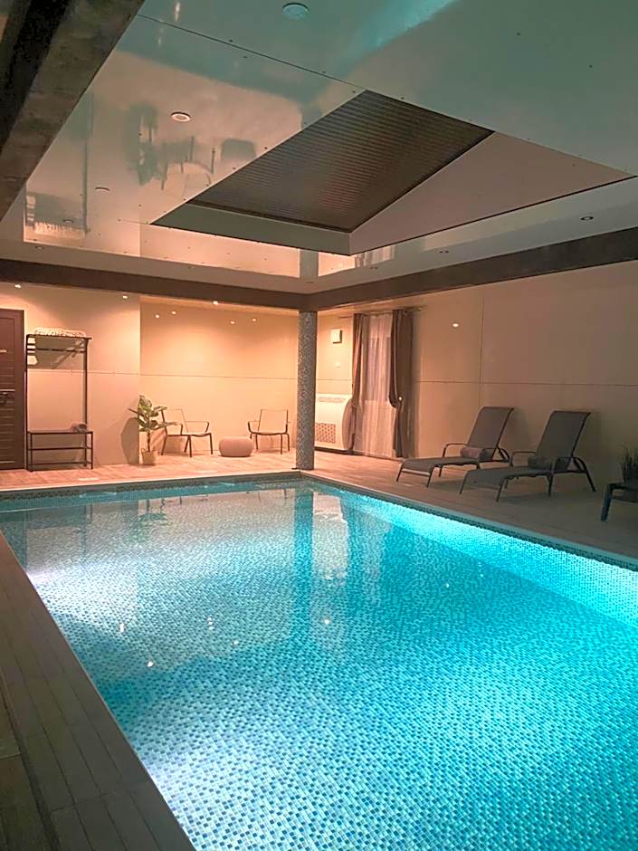 HISTOIRE D'Ô - Les Piscines - Chambres d'hôtes