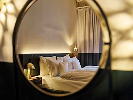 Suite with Sauna