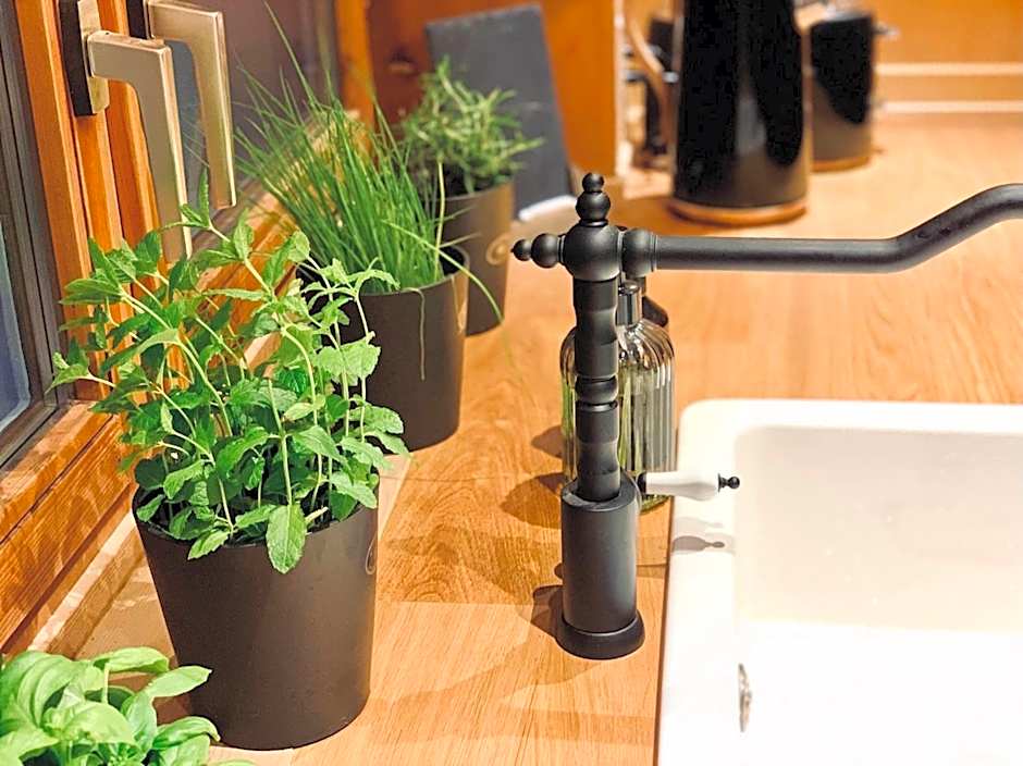 Casa Pasch - Boutique Bed and Breakfast in Cumpadials