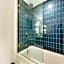 Gale Residence in Downtown Miami