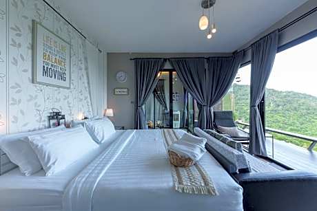 The Proud Resort @Khao kho