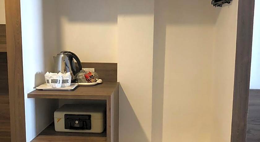 Baantalay Thungwualaen Hotel