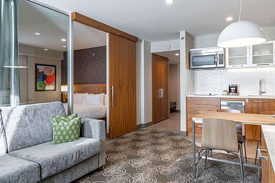 Hilton Montreal Laval