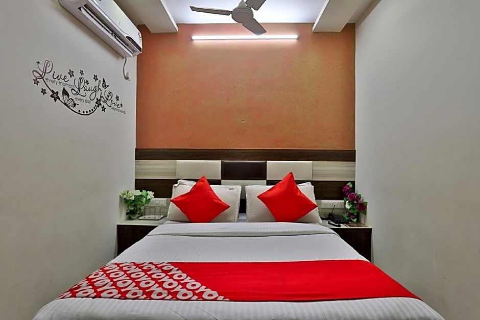 Hotel Sunstay-Navrangpura