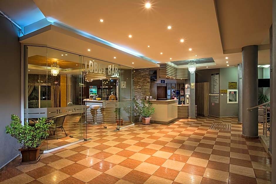 Flagman Hotel