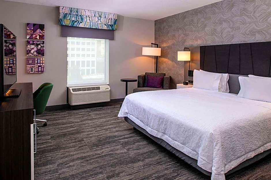 Hampton Inn By Hilton & Suites Winston-Salem Downtown