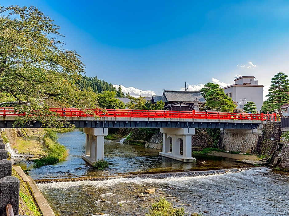 eph TAKAYAMA