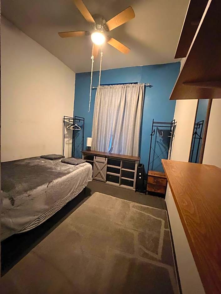 Macaw Guest House